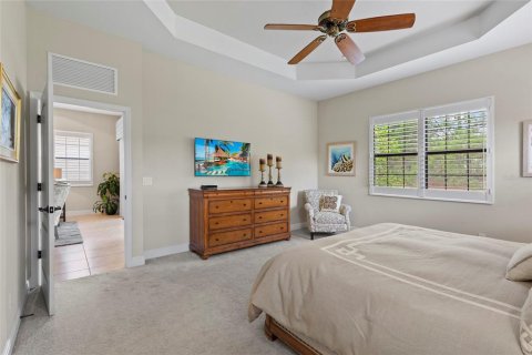 House in Lakewood Ranch, Florida 2 bedrooms, 203.83 sq.m. № 2291066 - photo 25