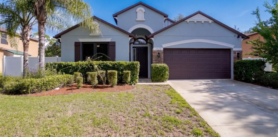 House in Orange City, Florida 4 bedrooms, 172.52 sq.m. № 2419666