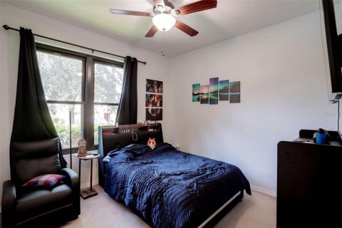 House in Orange City, Florida 4 bedrooms, 172.52 sq.m. № 2419666 - photo 24