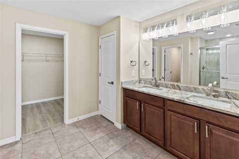 Villa ou maison à louer à Wimauma, Floride: 4 chambres, 178.56 m2 № 2131114 - photo 26