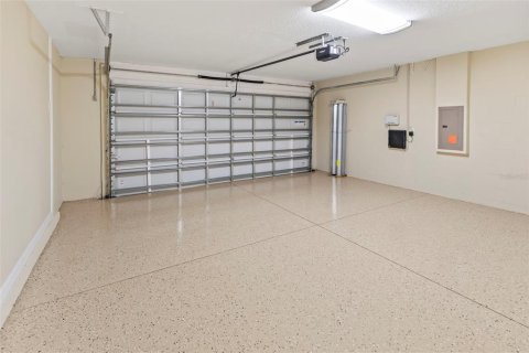 Villa ou maison à louer à Wimauma, Floride: 4 chambres, 178.56 m2 № 2131114 - photo 11