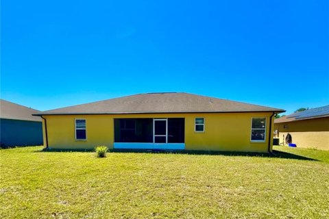 Villa ou maison à louer à Winter Haven, Floride: 3 chambres, 175.4 m2 № 1587448 - photo 19