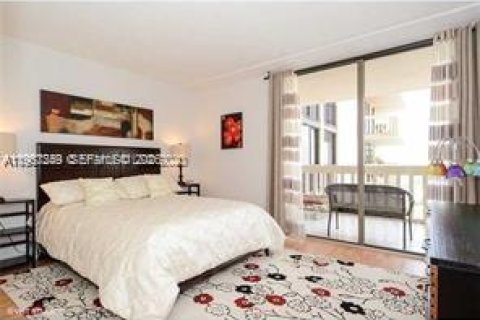 Condominio en venta en Aventura, Florida, 2 dormitorios, 148.64 m2 № 2011245 - foto 14