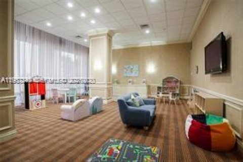 Condominio en venta en Aventura, Florida, 2 dormitorios, 148.64 m2 № 2011245 - foto 15