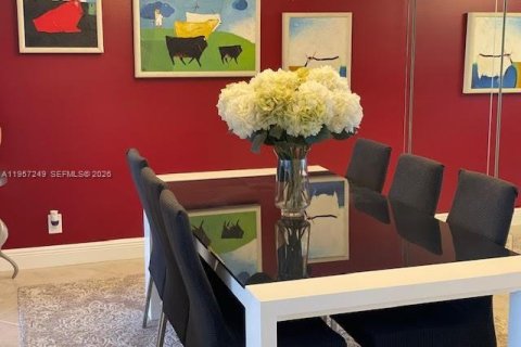 Condominio en venta en Aventura, Florida, 2 dormitorios, 148.64 m2 № 2011245 - foto 5