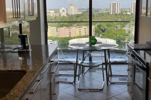 Condominio en venta en Aventura, Florida, 2 dormitorios, 148.64 m2 № 2011245 - foto 8