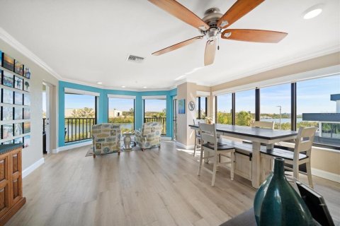 Condo in Indian Rocks Beach, Florida, 2 bedrooms  № 1517358 - photo 19
