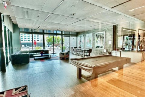 Condo in Miami, Florida, 1 bedroom  № 2401540 - photo 28