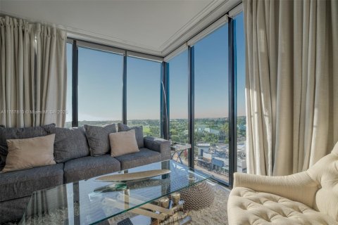 Copropriété à vendre à Doral, Floride: 3 chambres, 135.82 m2 № 1867545 - photo 5