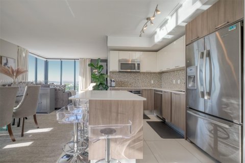 Copropriété à vendre à Doral, Floride: 3 chambres, 135.82 m2 № 1867545 - photo 7