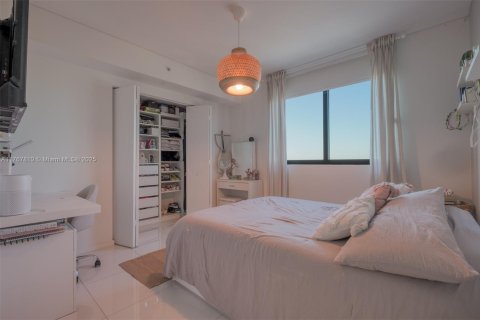 Copropriété à vendre à Doral, Floride: 3 chambres, 135.82 m2 № 1867545 - photo 22