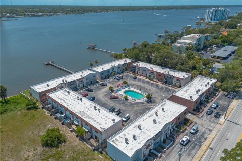 Condo in Daytona Beach, Florida, 3 bedrooms  № 2097810 - photo 18