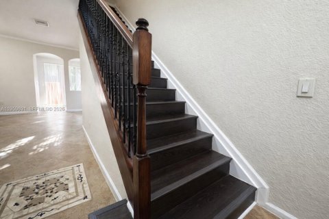 Townhouse in Miami Gardens, Florida 3 bedrooms, 128.02 sq.m. № 2025552 - photo 5