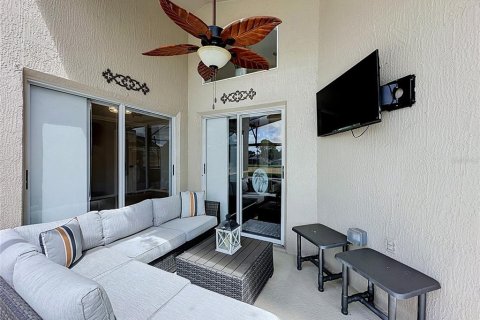 Villa ou maison à vendre à Haines City, Floride: 4 chambres, 143.26 m2 № 2360567 - photo 8