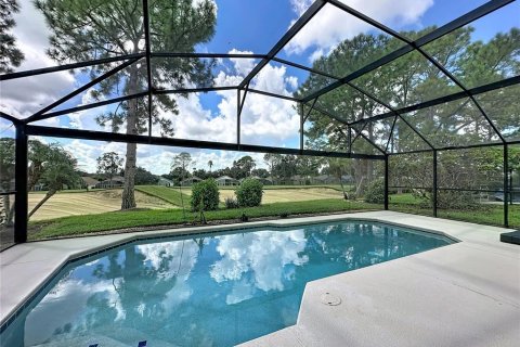 Villa ou maison à vendre à Haines City, Floride: 4 chambres, 143.26 m2 № 2360567 - photo 4
