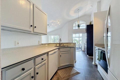 Villa ou maison à vendre à Haines City, Floride: 4 chambres, 143.26 m2 № 2360567 - photo 25