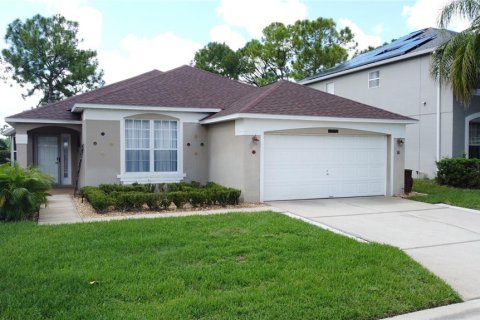 Villa ou maison à vendre à Haines City, Floride: 4 chambres, 143.26 m2 № 2360567 - photo 2
