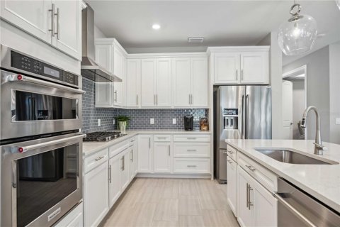 Купить виллу или дом в Брейдентон, Флорида 8 комнат, 283.54м2, № 1560678 - фото 12