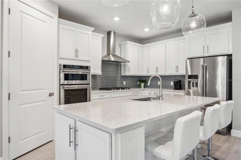 Купить виллу или дом в Брейдентон, Флорида 8 комнат, 283.54м2, № 1560678 - фото 9