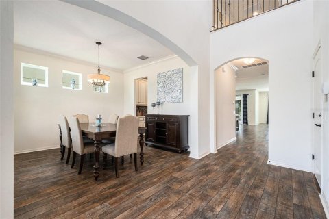House in Lutz, Florida 5 bedrooms, 328.04 sq.m. № 1803432 - photo 9