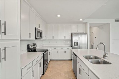 Condo in Venice, Florida, 2 bedrooms  № 1798007 - photo 10