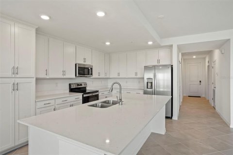 Condo in Venice, Florida, 2 bedrooms  № 1798007 - photo 11