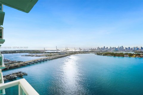 Купить кондоминиум в Майами-Бич, Флорида 2 спальни, 100.15м2, № 1984589 - фото 21