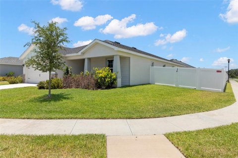 Casa en alquiler en Auburndale, Florida, 4 dormitorios, 159.33 m2 № 1911492 - foto 6