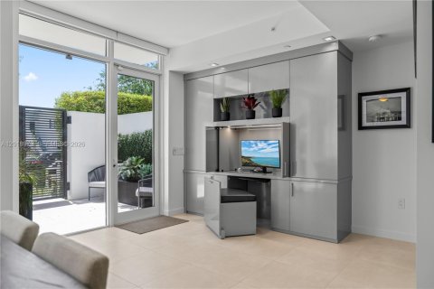 Condo in Fort Lauderdale, Florida, 2 bedrooms  № 2083781 - photo 8