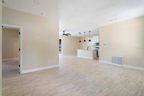 Casa en venta en North Port, Florida, 3 dormitorios, 117.15 m2 № 1688462 - foto 5