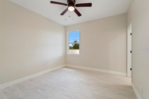 Casa en venta en North Port, Florida, 3 dormitorios, 117.15 m2 № 1688462 - foto 11