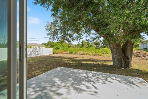 Casa en venta en North Port, Florida, 3 dormitorios, 117.15 m2 № 1688462 - foto 19
