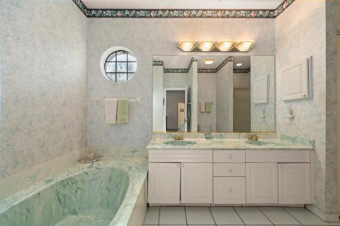 Купить виллу или дом в Сарасота, Флорида 3 комнаты, 186.83м2, № 2142254 - фото 30
