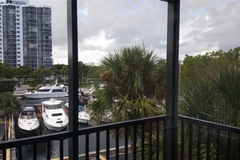 Купить кондоминиум в Авентура, Флорида 1 спальня, 92.34м2, № 2013370 - фото 23