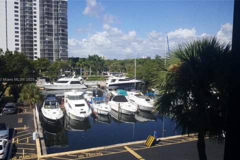 Купить кондоминиум в Авентура, Флорида 1 спальня, 92.34м2, № 2013370 - фото 14