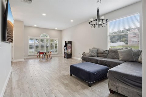 House in Clermont, Florida 4 bedrooms, 183.2 sq.m. № 2166067 - photo 8