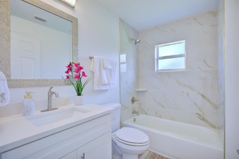 Casa en venta en Sebring, Florida, 3 dormitorios, 153.29 m2 № 1845687 - foto 5