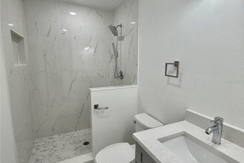 Купить таунхаус в Киссимми, Флорида 4 комнаты, 157.19м2, № 2433564 - фото 29