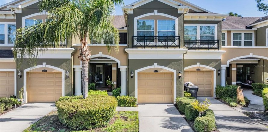 Townhouse in Tampa, Florida 2 bedrooms, 153.47 sq.m. № 1581949