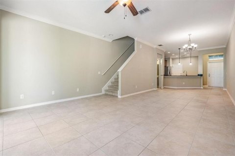 Townhouse in Tampa, Florida 2 bedrooms, 153.47 sq.m. № 1581949 - photo 8