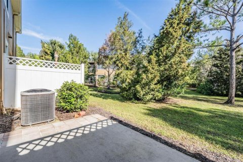 Townhouse in Tampa, Florida 2 bedrooms, 153.47 sq.m. № 1581949 - photo 27