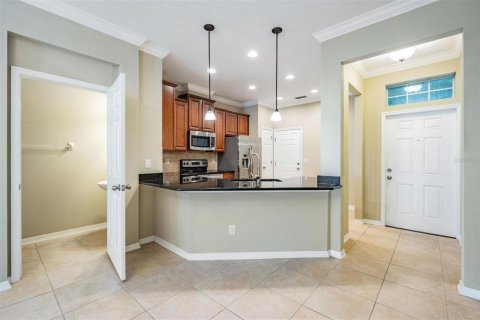 Townhouse in Tampa, Florida 2 bedrooms, 153.47 sq.m. № 1581949 - photo 7