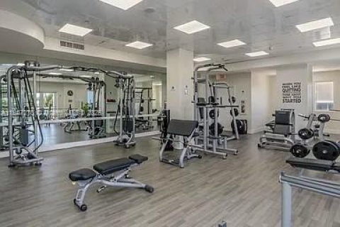 Condominio en alquiler en Miami Beach, Florida, 2 dormitorios, 128.21 m2 № 2060014 - foto 14