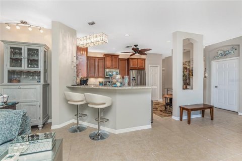 House in Venice, Florida 2 bedrooms, 139.82 sq.m. № 1828375 - photo 8