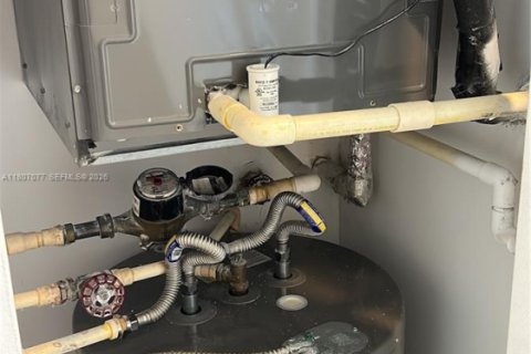 Condominio en venta en Sunny Isles Beach, Florida, 3 dormitorios, 125.7 m2 № 1739560 - foto 27