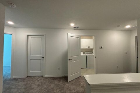 Touwnhouse à louer à Zephyrhills, Floride: 3 chambres, 151.8 m2 № 2157609 - photo 24