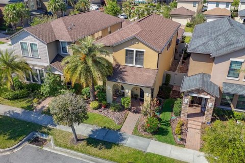 House in Wesley Chapel, Florida 3 bedrooms, 199.18 sq.m. № 1717649 - photo 6