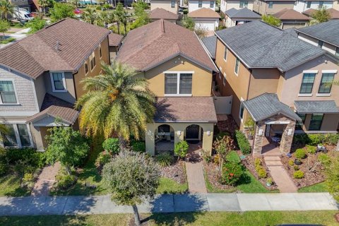 House in Wesley Chapel, Florida 3 bedrooms, 199.18 sq.m. № 1717649 - photo 7