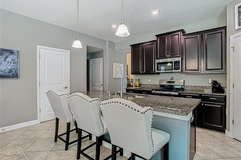 House in Wesley Chapel, Florida 3 bedrooms, 199.18 sq.m. № 1717649 - photo 21