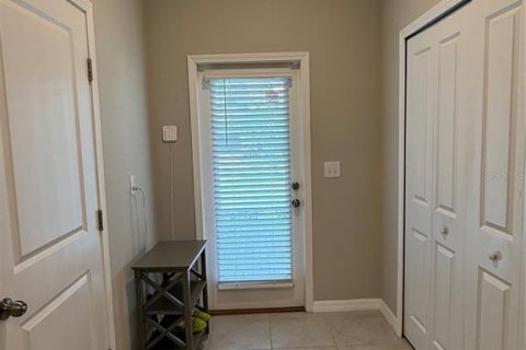House in Land O' Lakes, Florida 3 bedrooms, 152.08 sq.m. № 2101488 - photo 4
